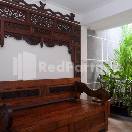 Ndliman House Near Ugm Jogja Mitra Reddoorz Hotel Kejayan Ngoại thất bức ảnh