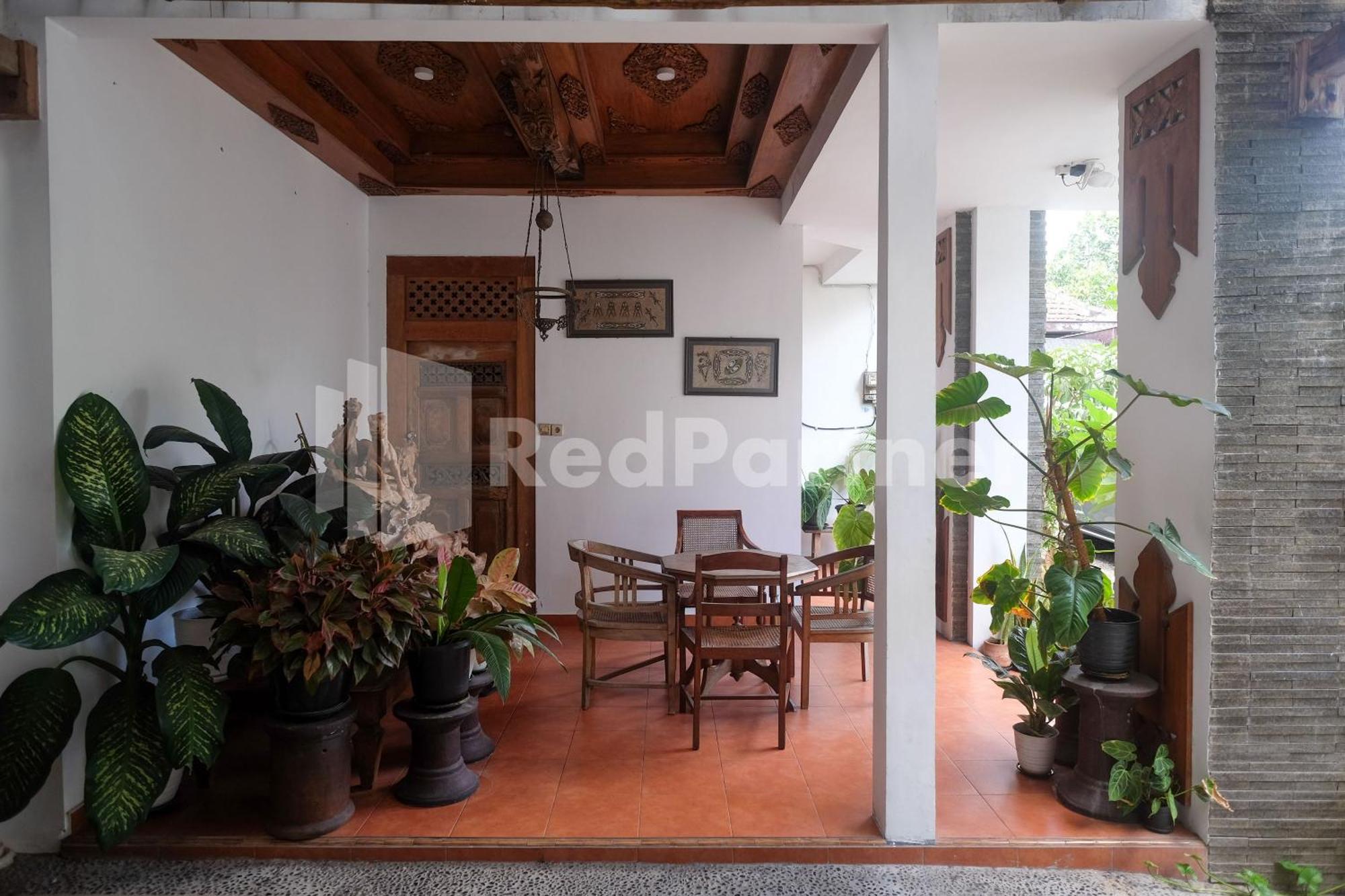 Ndliman House Near Ugm Jogja Mitra Reddoorz Hotel Kejayan Ngoại thất bức ảnh